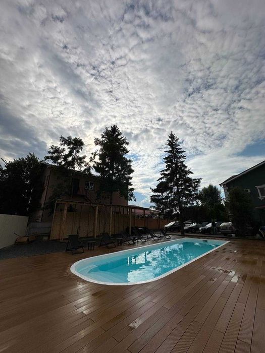 Композитний басейн “Барселона” 8,5×3,8×1,5 м Комфортний басейн вдома