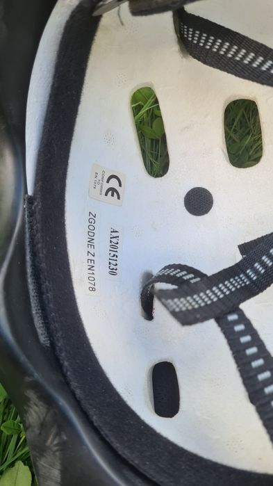 Kaski rowerowe sportowe