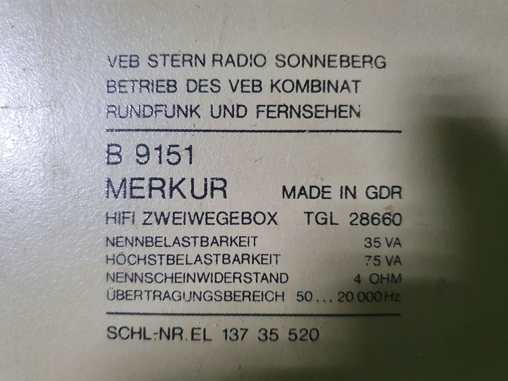 Продам немецкие винтажные колонки RFT Merkur по цене динамиков.