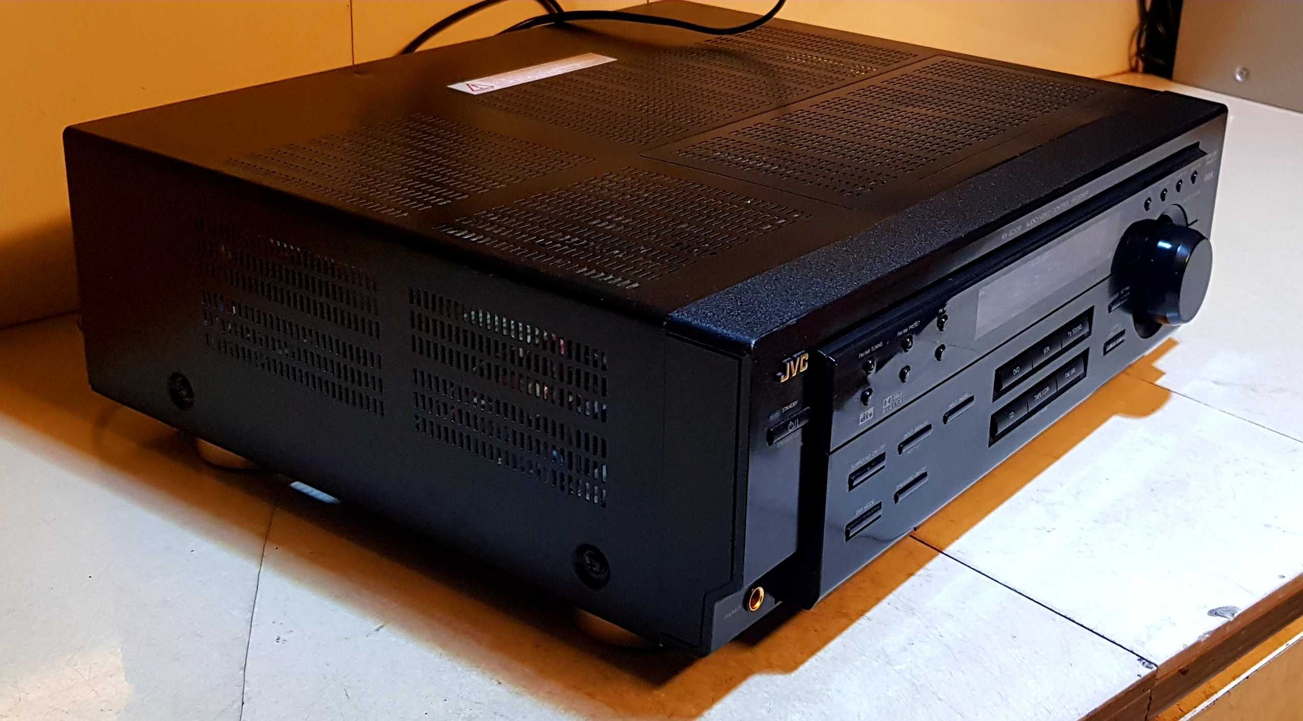 Amplituner JVC RX -6010R