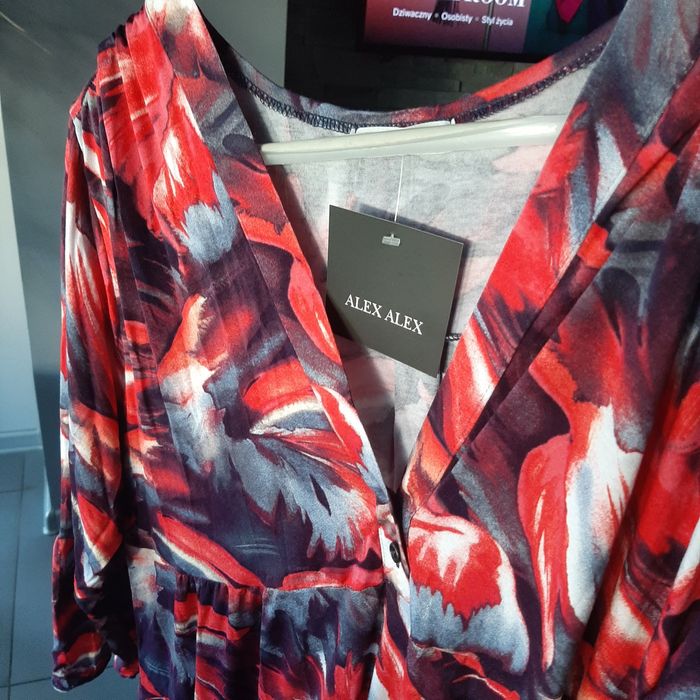 Sukienka przepiękna.