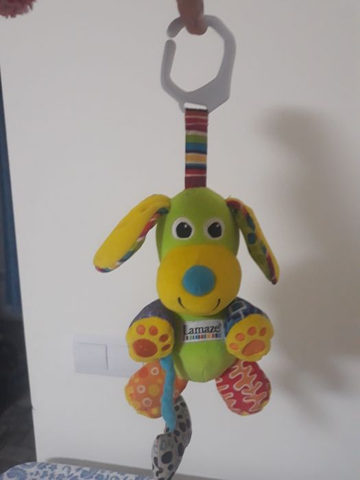 Іграшки для малюків