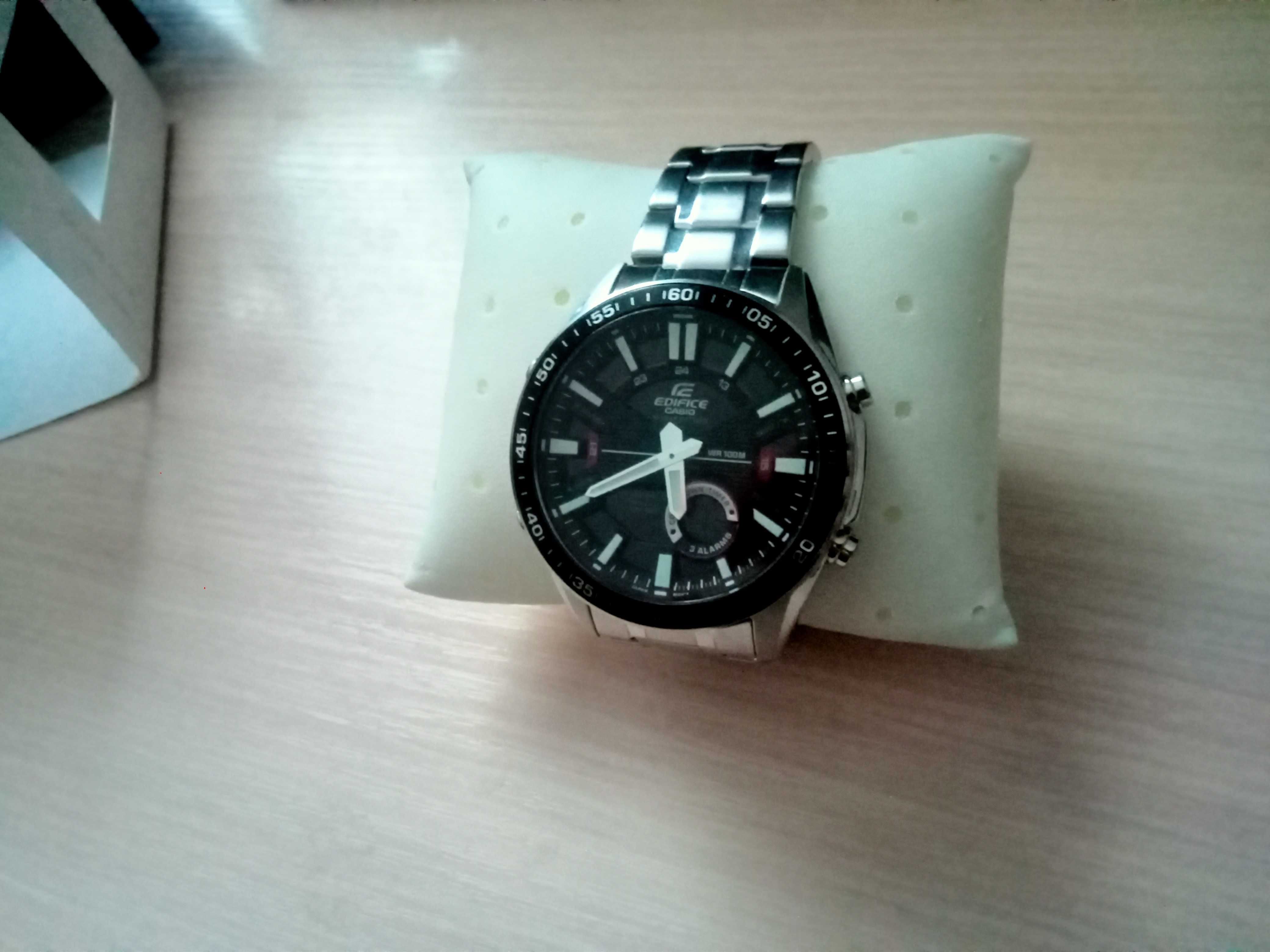 Годинник CASIO EFV-C100D-1A