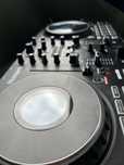 Konsola Numark Mixtrack  Platinum Fx, SERATO