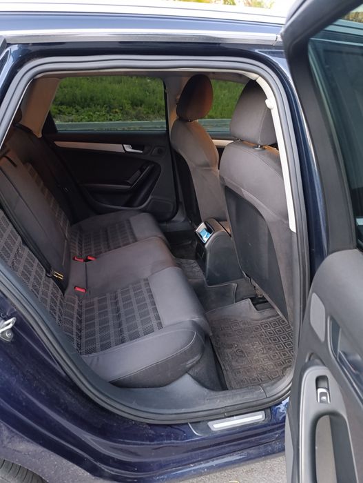 Audi A4 B8 2.0tdi 170сил 2010