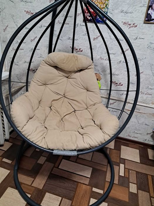 Підвісне кресло кокон