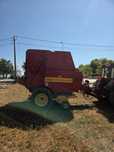Enfardadeira New Holland 650
