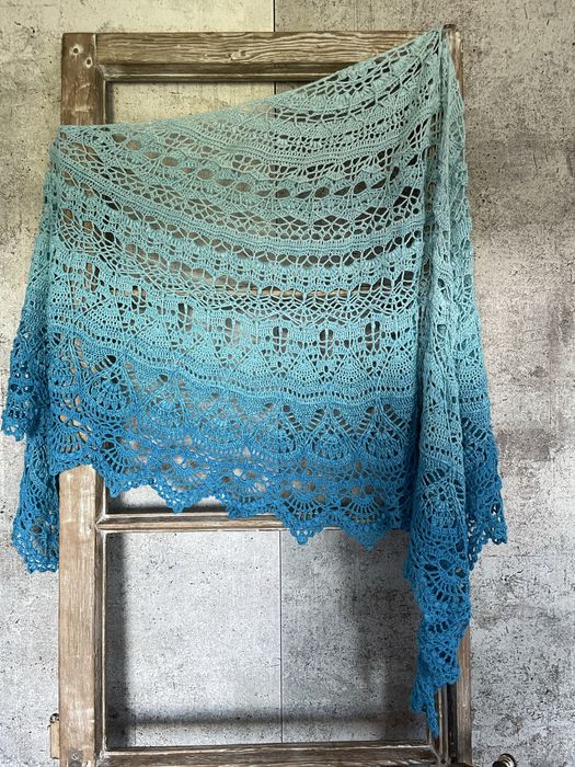 Chusta ażurowa szydełkowa ręcznie robiona błękit turkus prezent