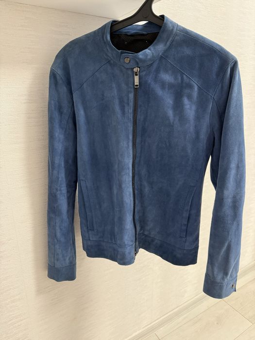 Продам натуральну чоловічу замшеву куртку Zara(шкіра виворотка)