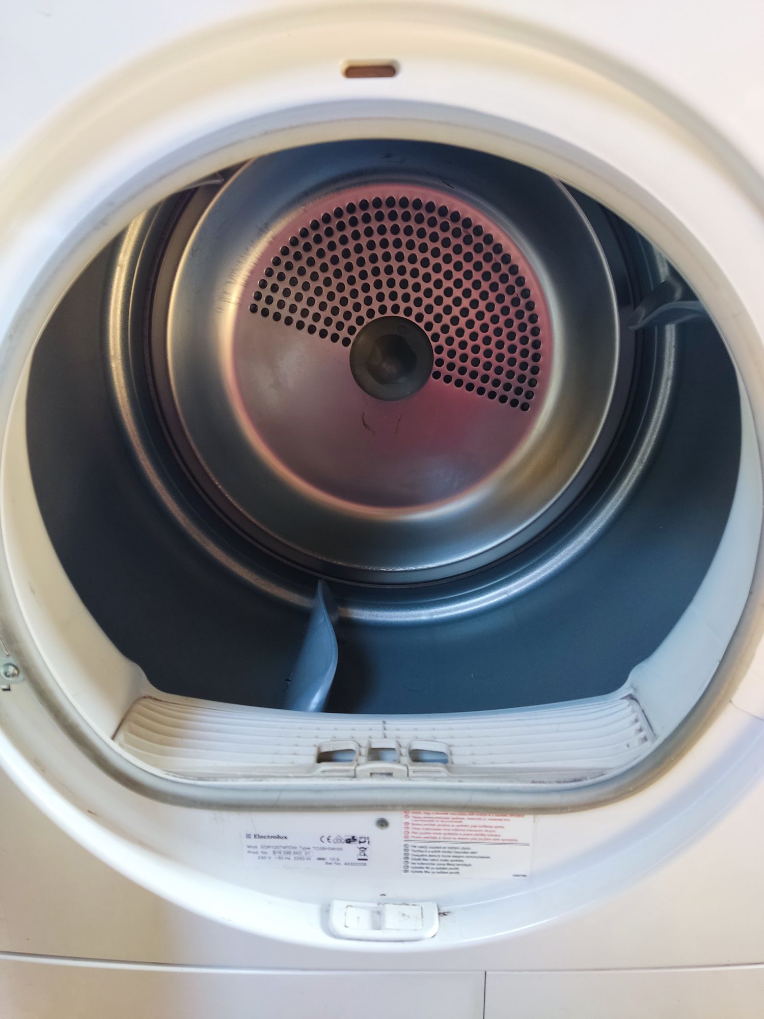 Suszarka kondensacyjna Electrolux EDP12074PDW (uszkodzenie)