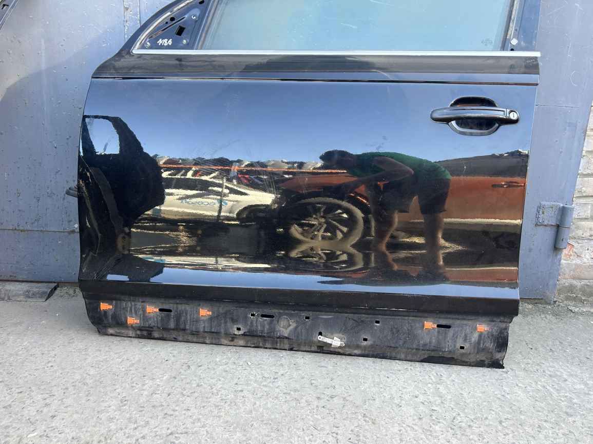 VAG Audi Q7 05-14 Двері перед L DR1186 4L0831111A