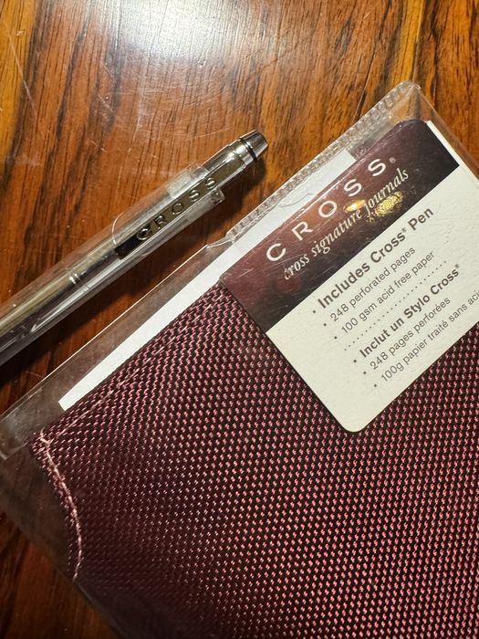 Bloco de notas e caneta Cross