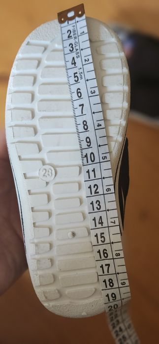 Тапки кеди дитячі 28р.