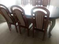 Stół i 6 krzeseł tapicerowanych