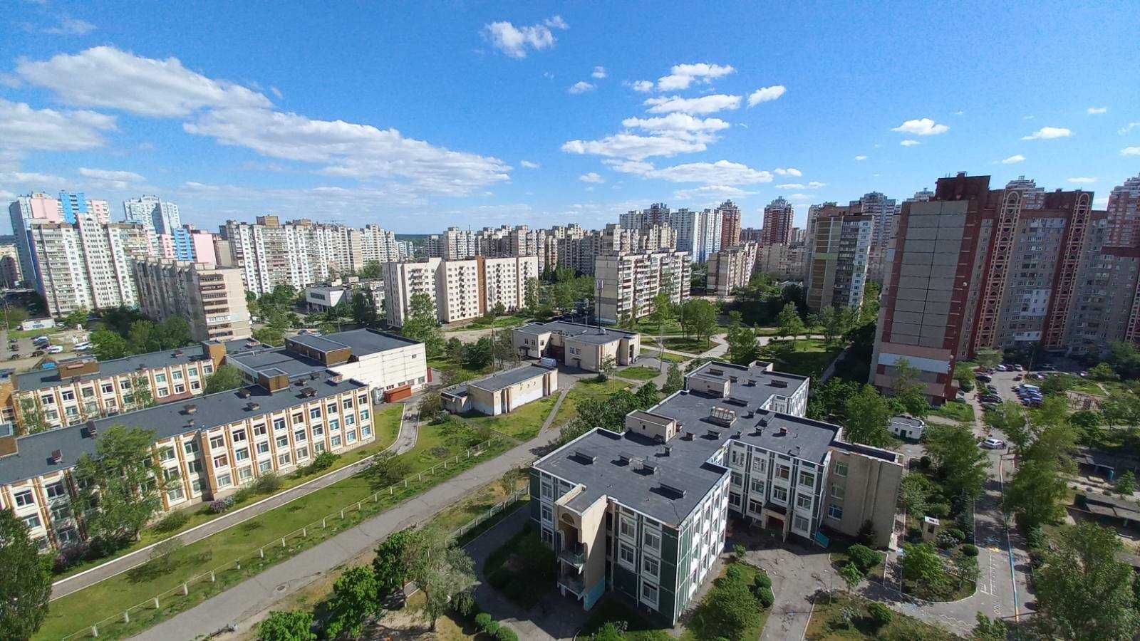 Продам 2-кімнатну квартиру на Троєщині