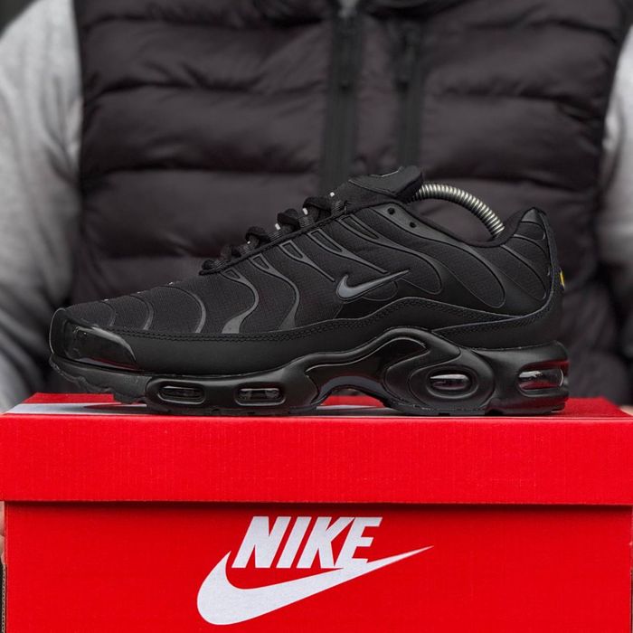 Nike Air Max Plus TN чорні