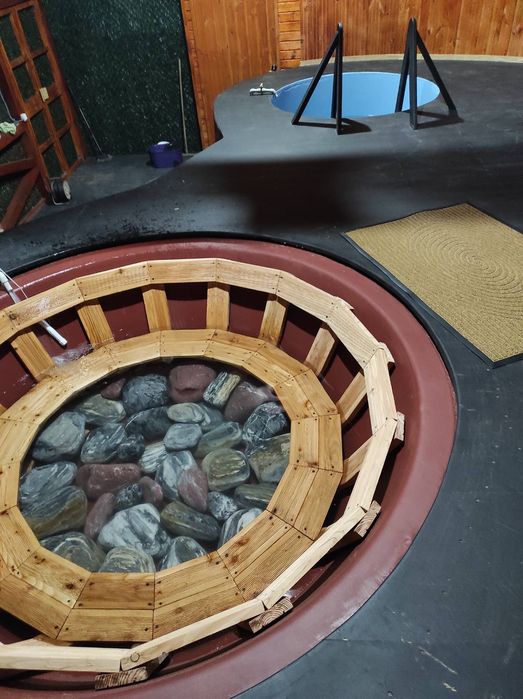 Гарячий чан на дровах