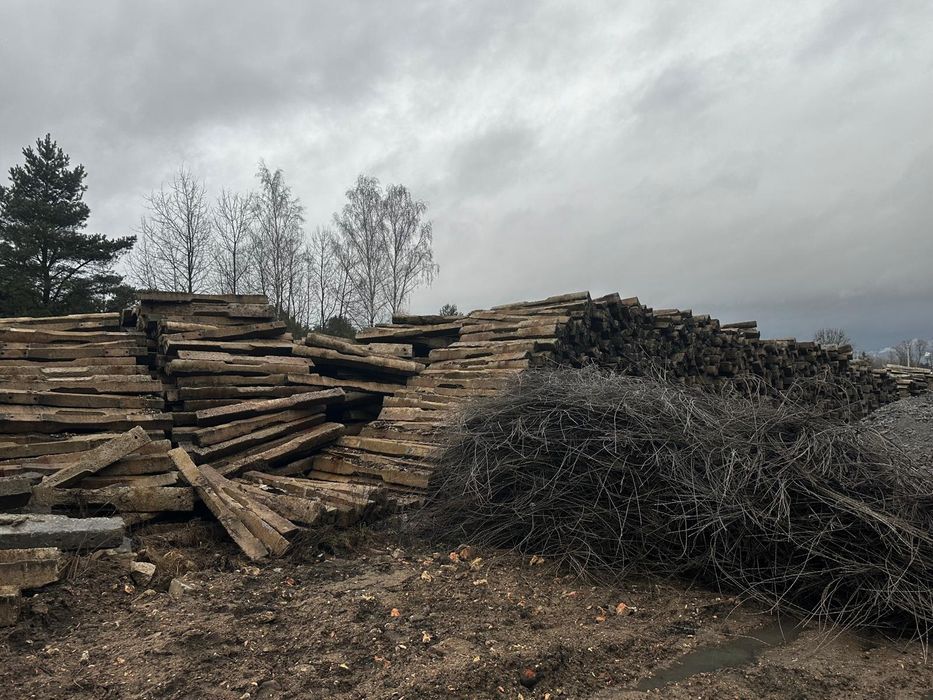 Podkłady kolejowe betonowe zbrojone utwardzenie droga plac słupki hds
