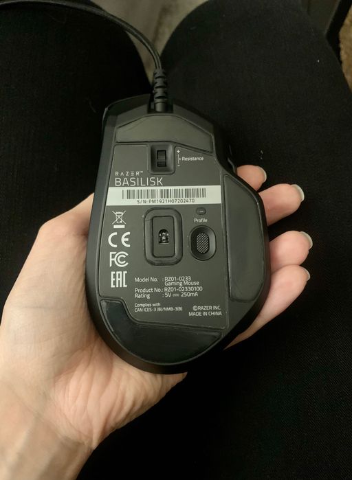 Rato Razer Basilisk - *COMO NOVO*