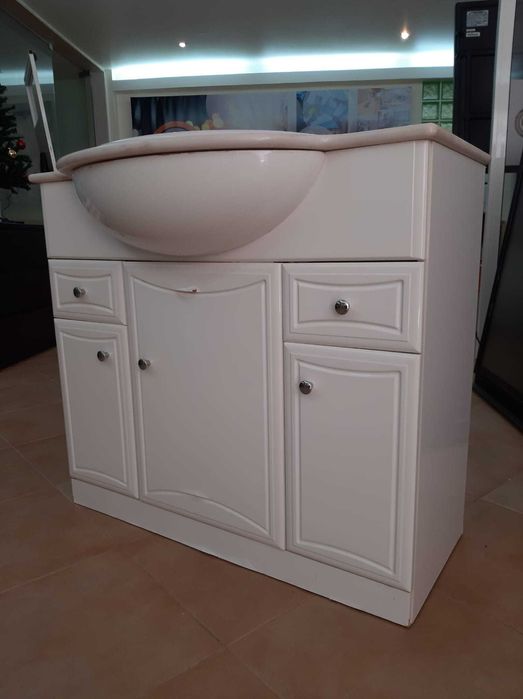 Móvel casa banho com lavatório