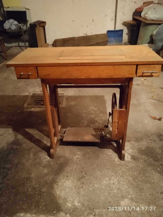 Maszyna do szycia Łucznik - retro numer 413