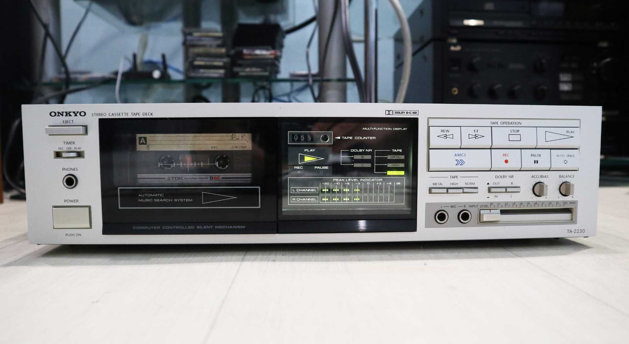 Кассетная дека Onkyo ta-2230