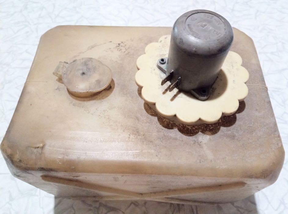 Бочок для Воды с Моторчиком 12V