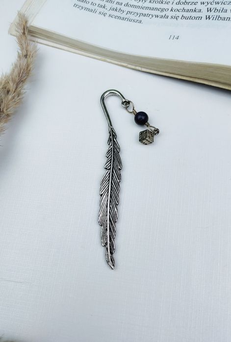 Metalowa zakładka do książki piórko z Pyrkonu