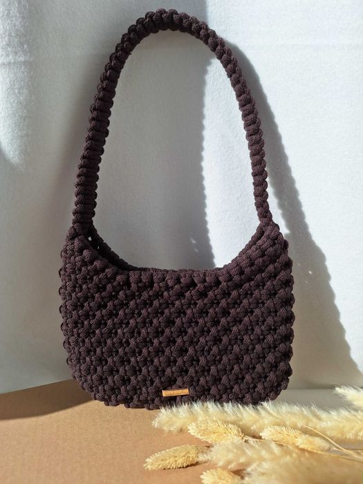 Torebka bagietka ze sznurka w kolorze czekoladowym makrama handmade