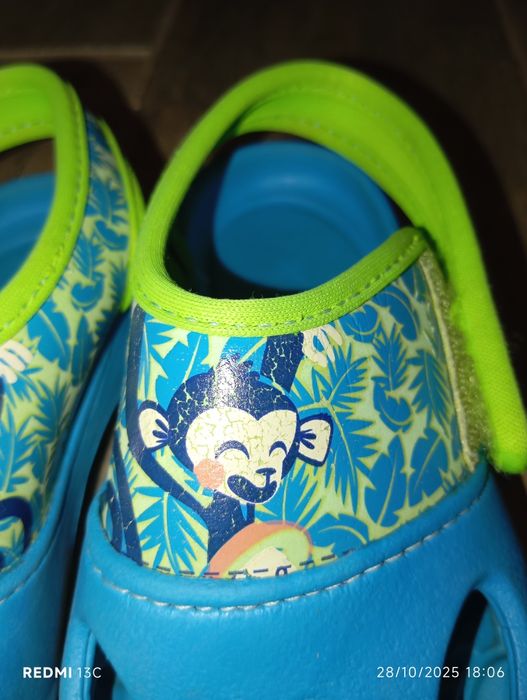 Croques Decathlon  natação N.26