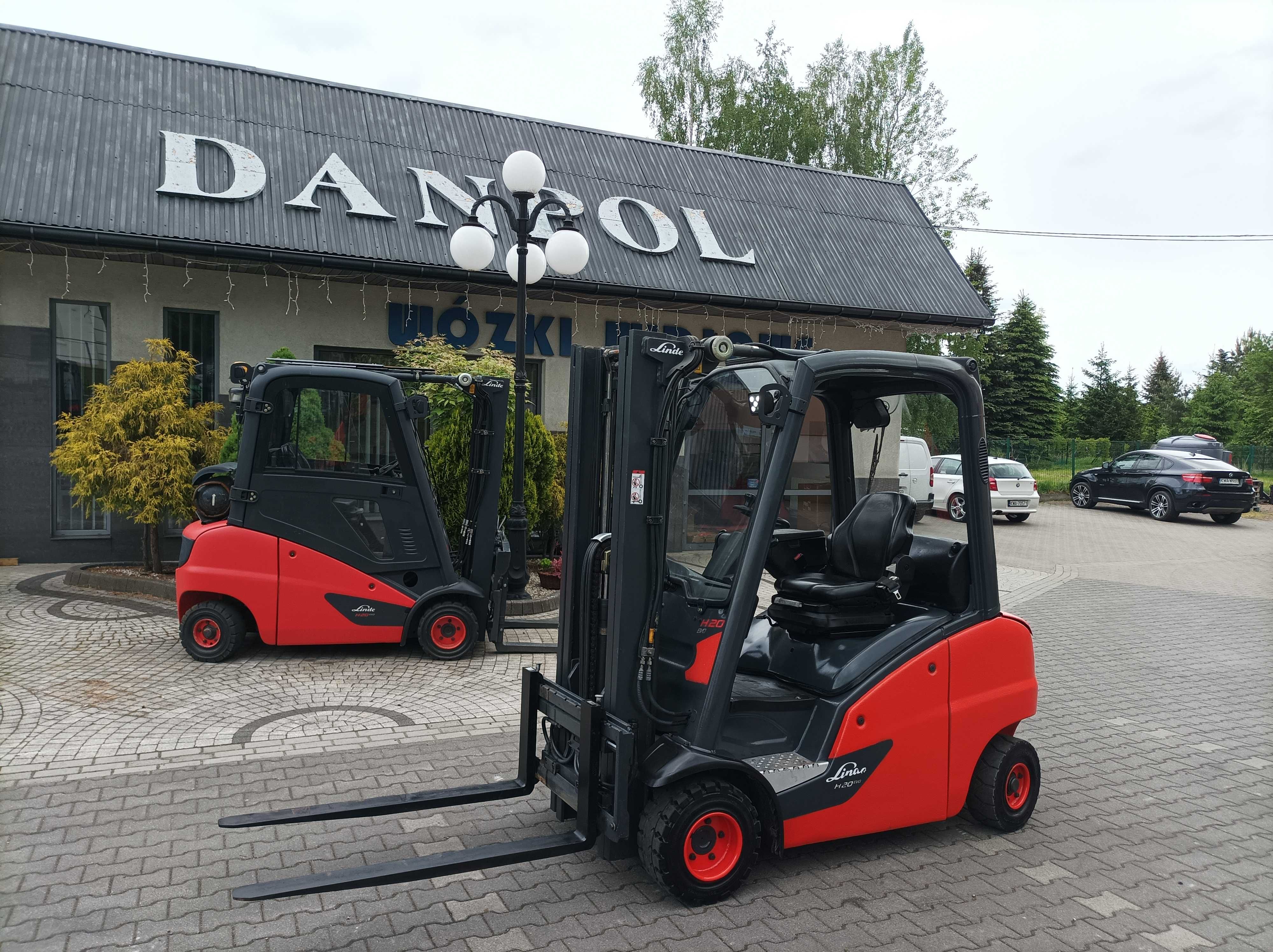 Wózek widłowy LINDE H20T triplex widlak 391 392 H25T szyba