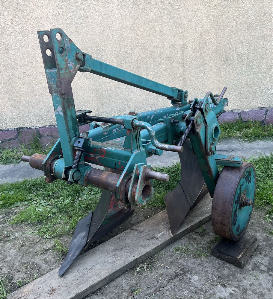 Плуг 2/25 см Unia Grudziadz
