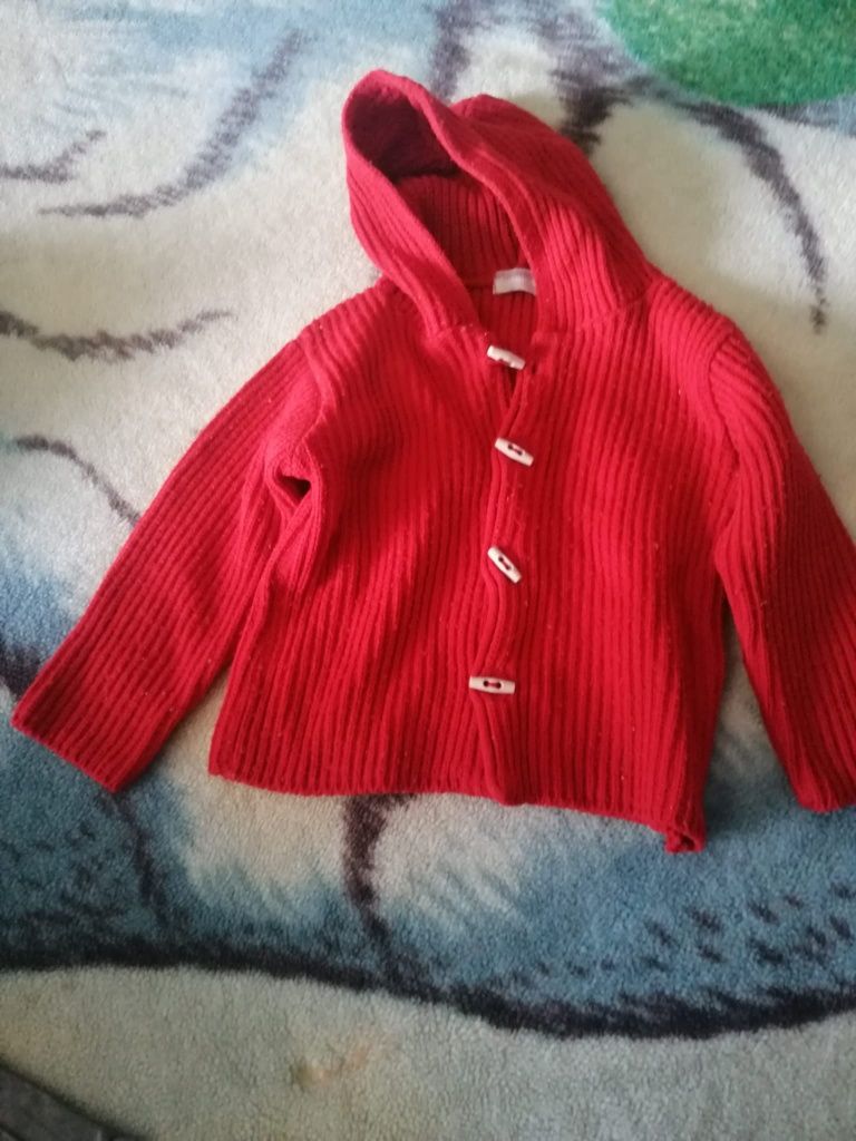 Vendo várias roupinhas de bebé por apenas 6€