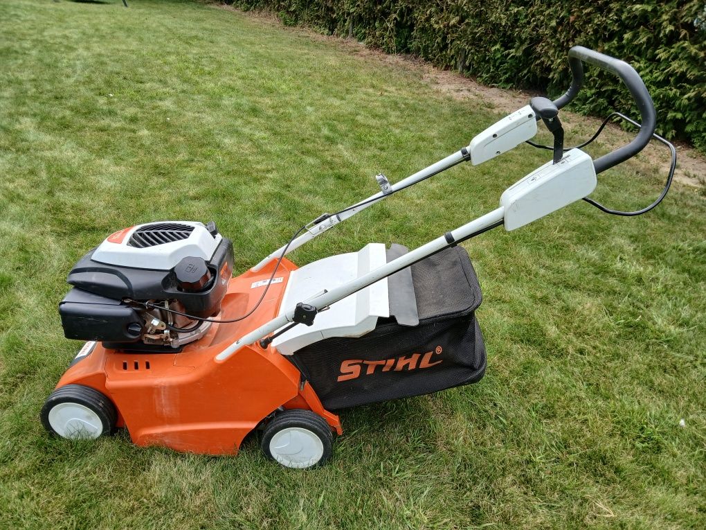 Wertykulator Stihl RL540 + kosz