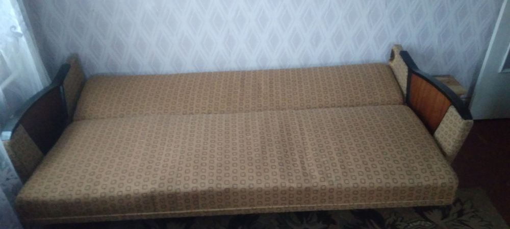 Продам диван - книжка