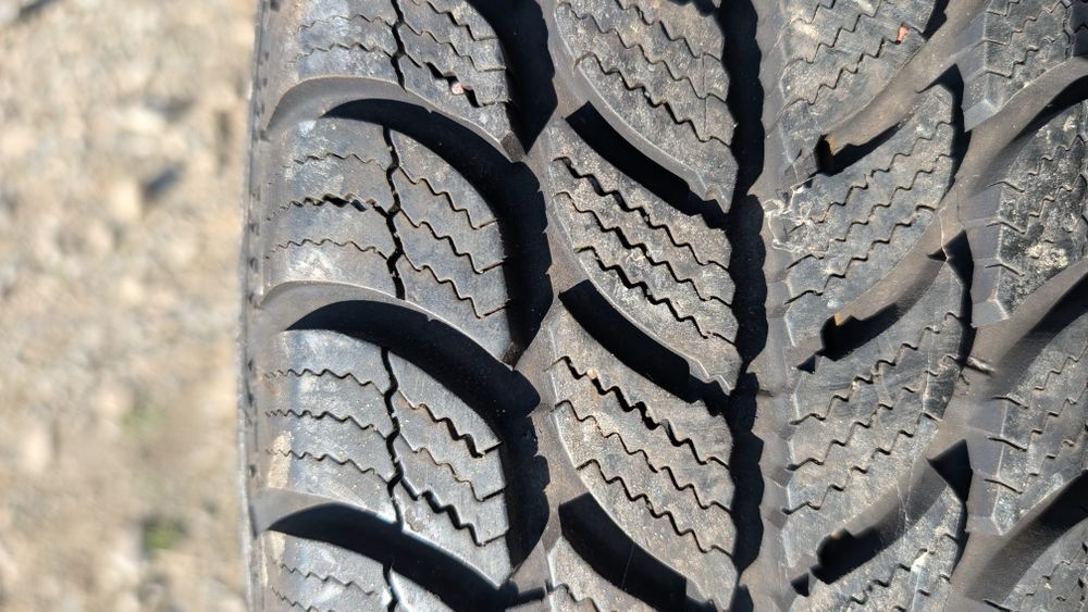 Колеса 185/70 r14 дебіца зима
