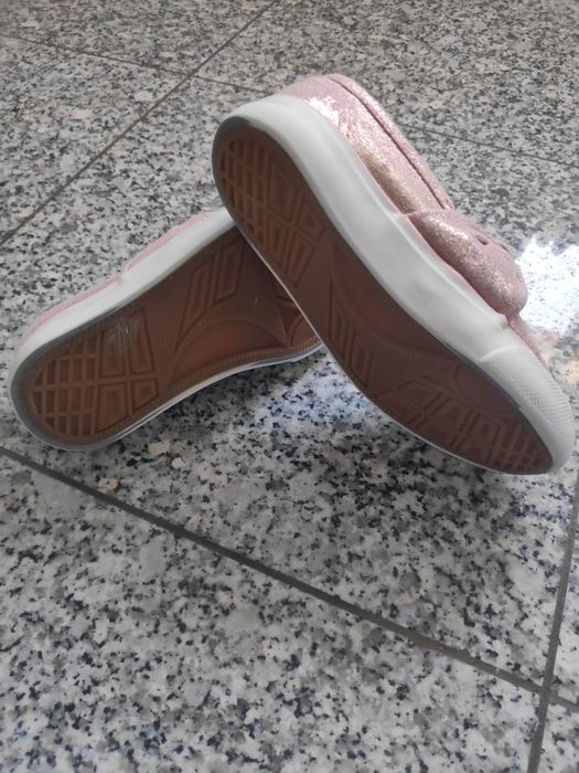 Sapatilha rosa menina 23