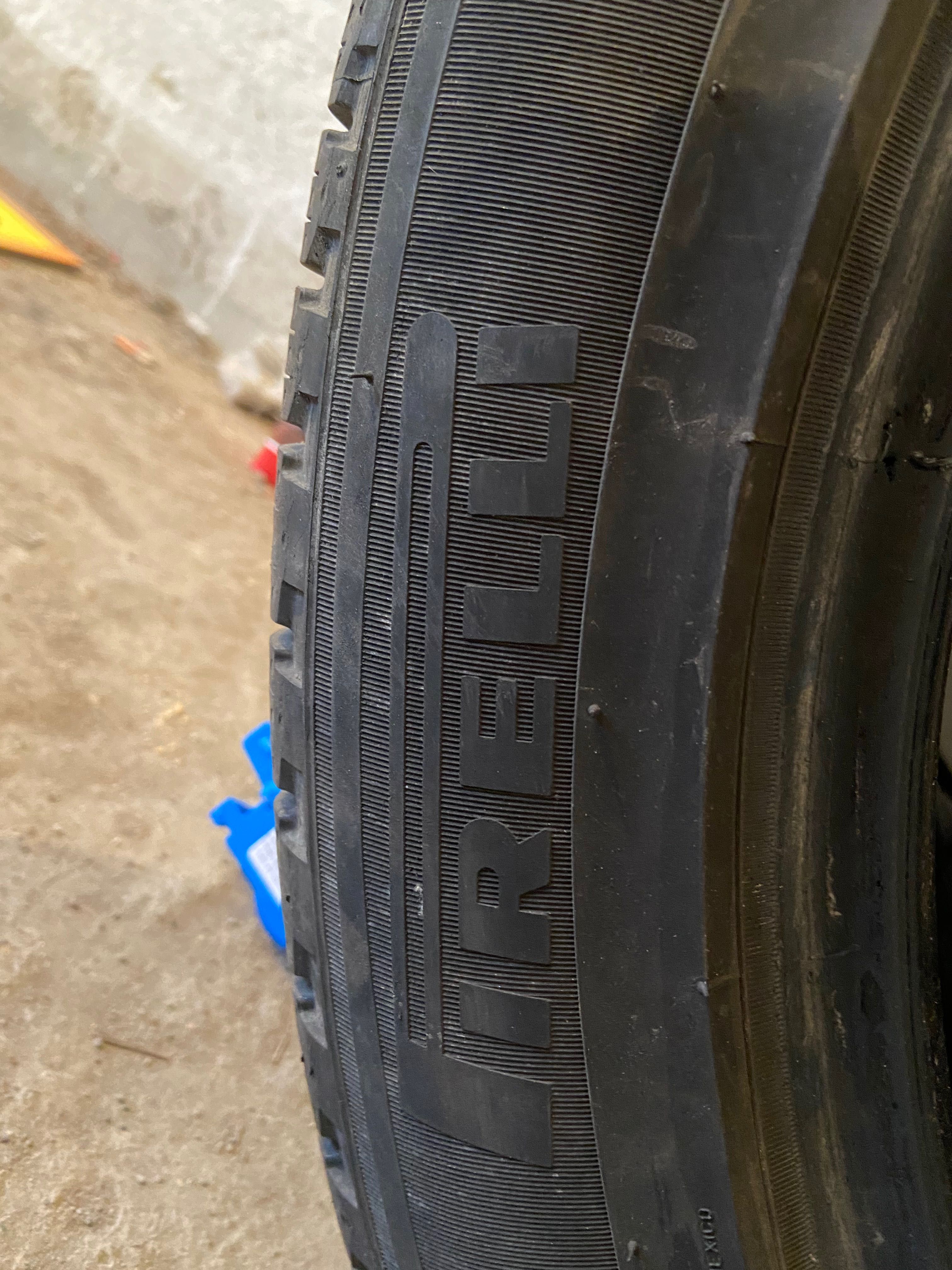 Шини Pirelli Scorpion 275/45 R20 all season