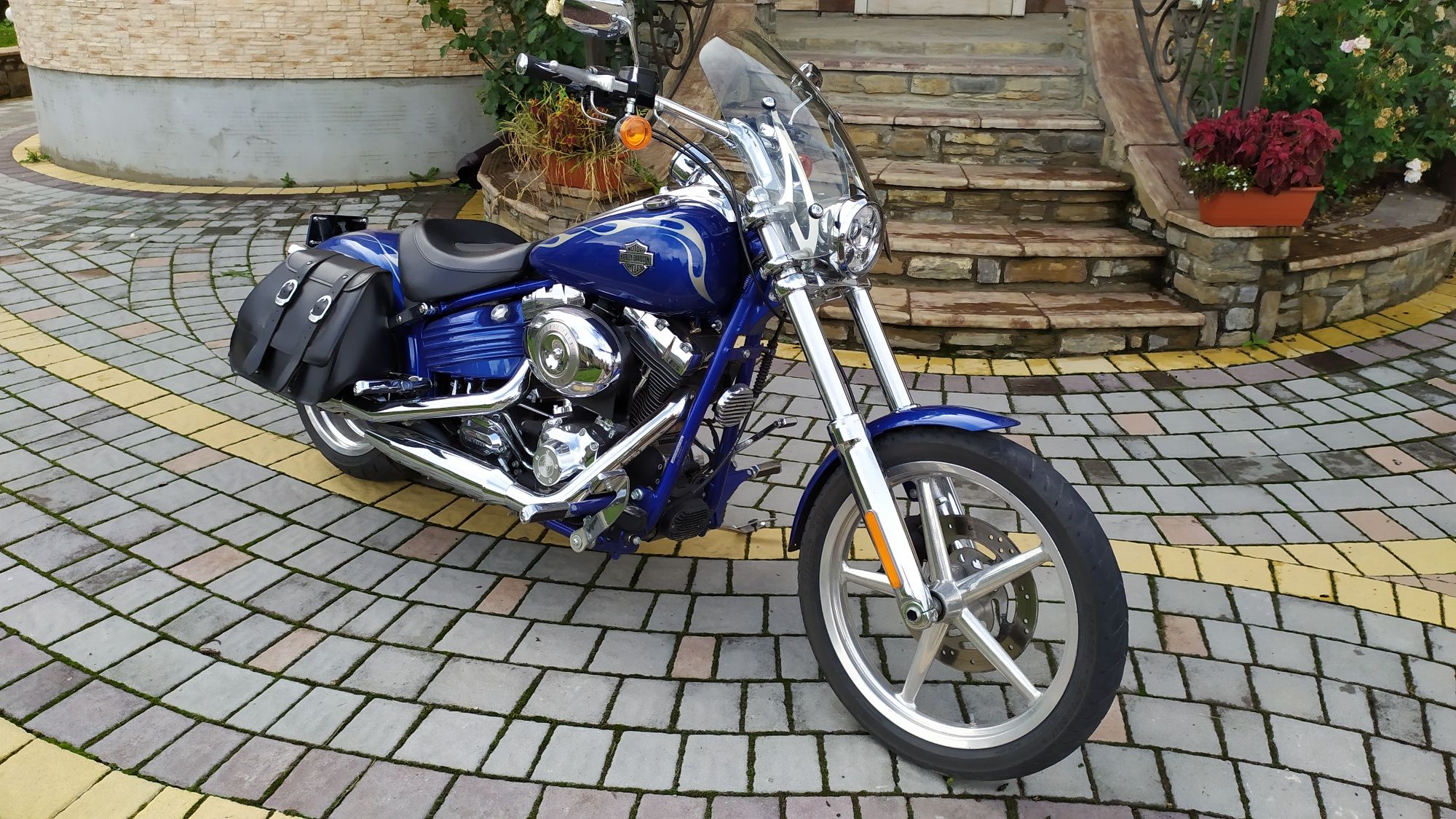 Harley Davidson Rocker C Softail