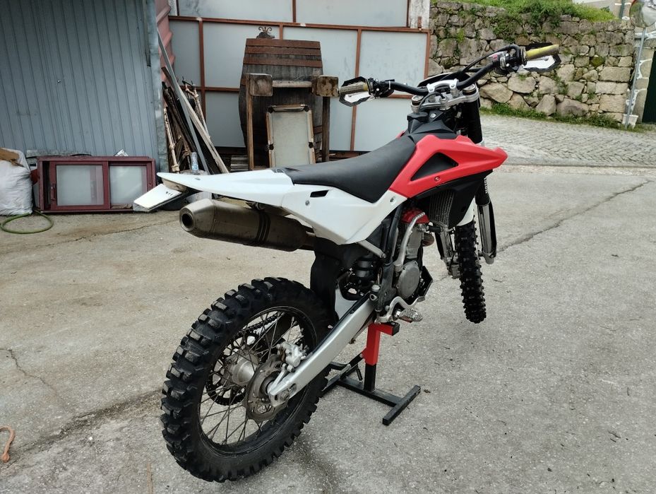Husqvarna TC 250