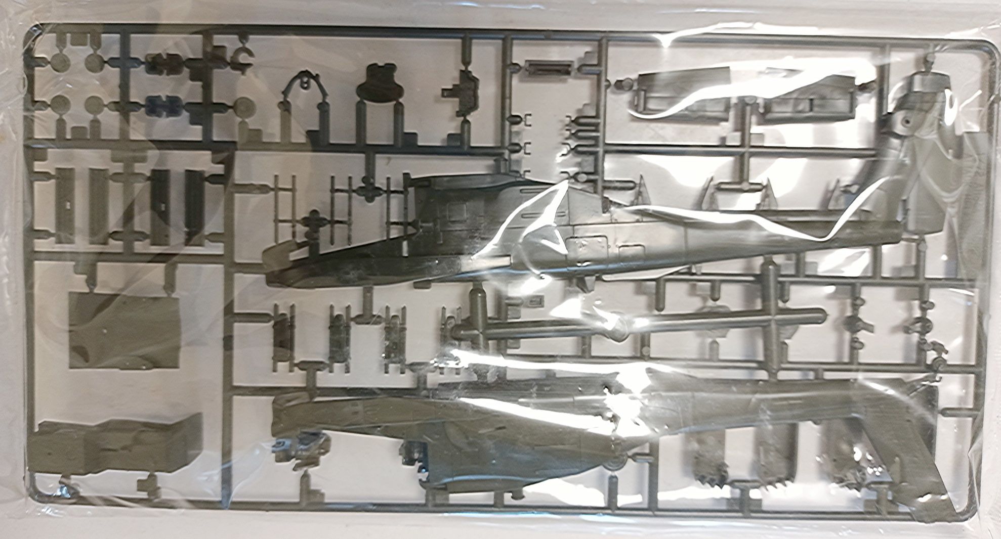 AH-64 APACHE. Сборная модель вертолета.Масштаб 1/72