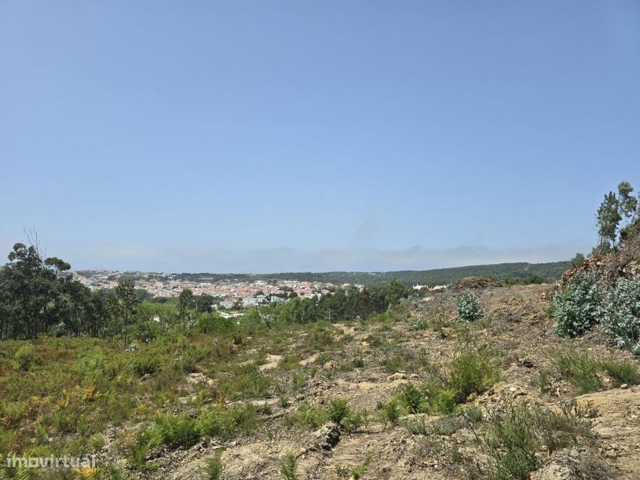 Terreno com PIP Válido e Vista Desafogada - Foz do Arelho