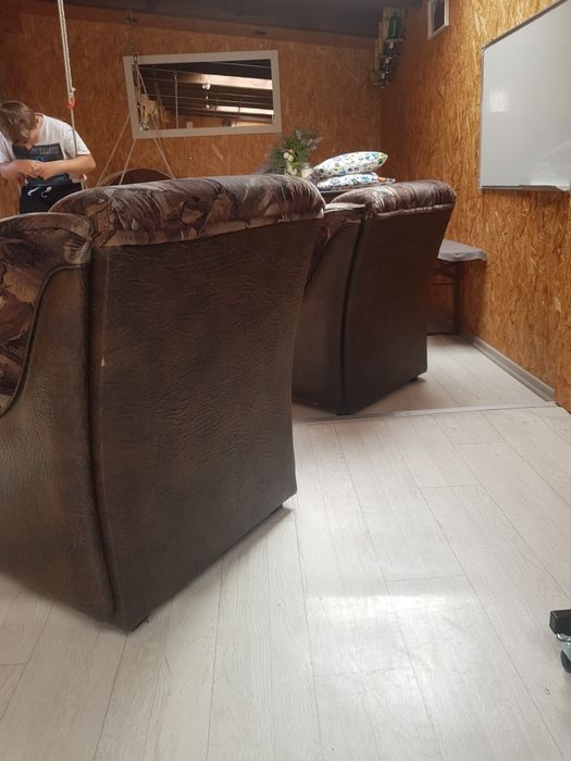 Dwa fotele używane