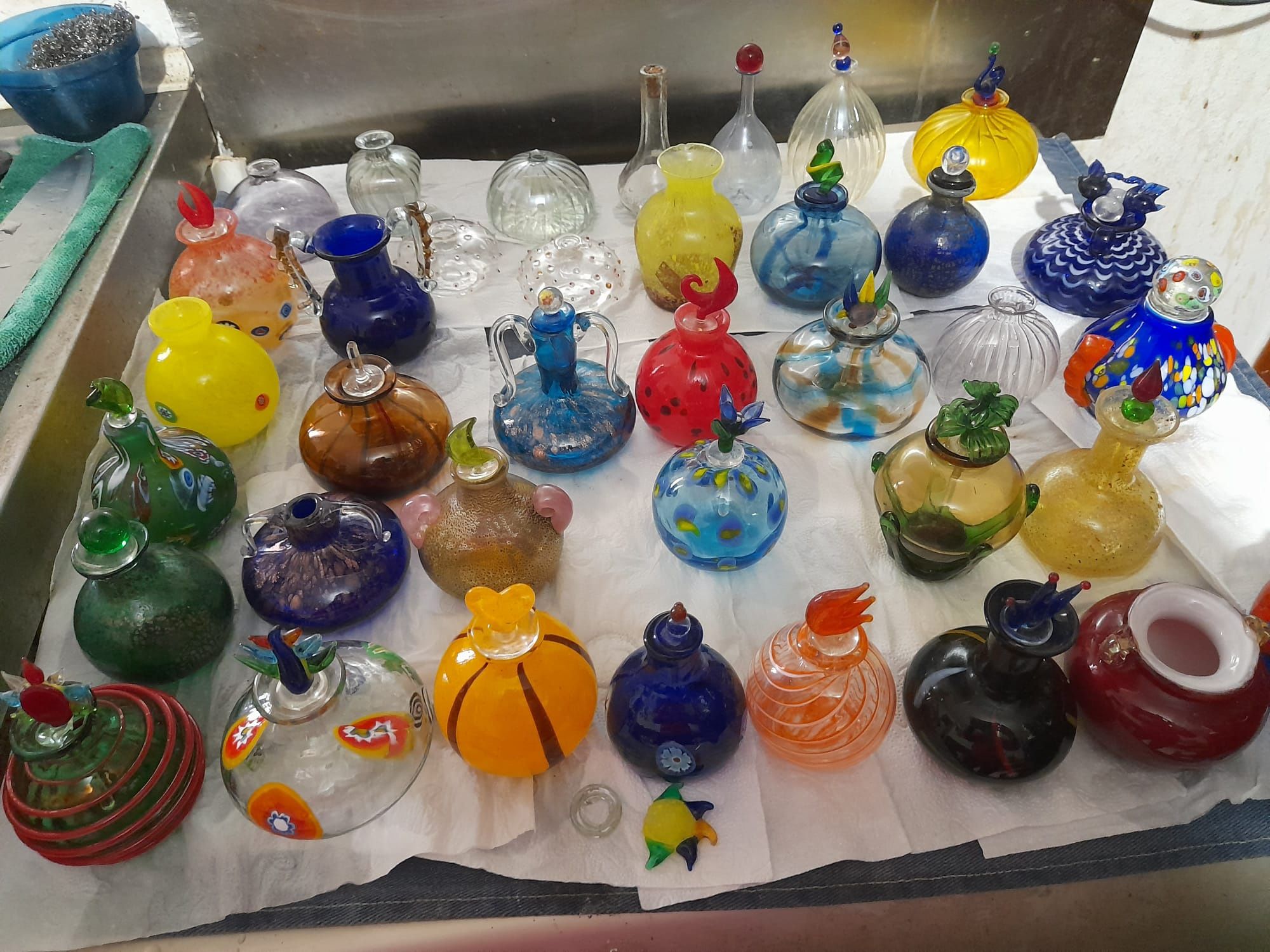 Coleção de frascos de perfume