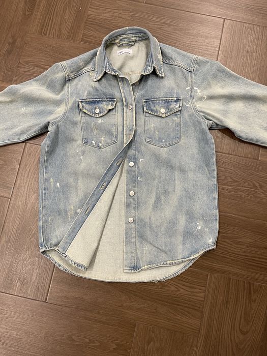 жіноча джинсова сорочка  Zara