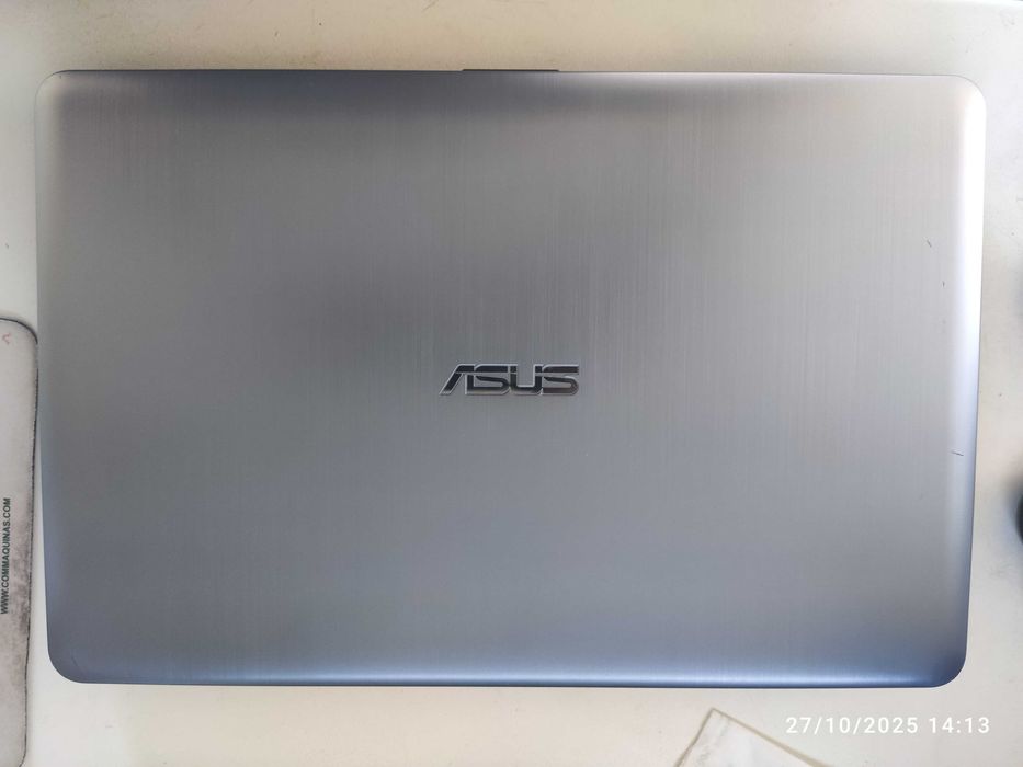Portatil Asus A540 L com disco SSD de 960 Gb