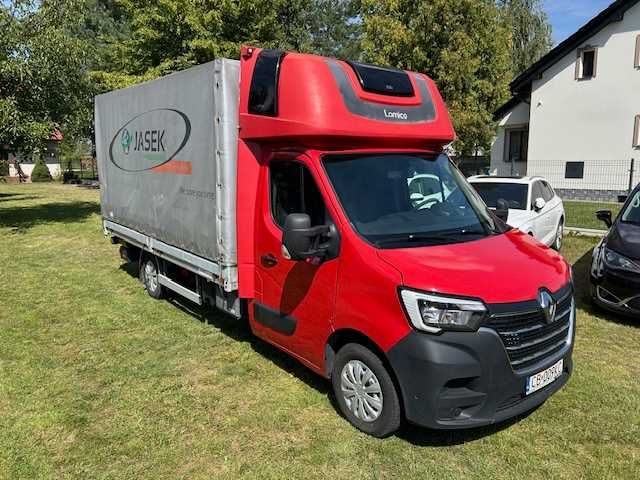 Wynajmę Renault Master plandeka 8EP z windą 750 kg na poduszkach