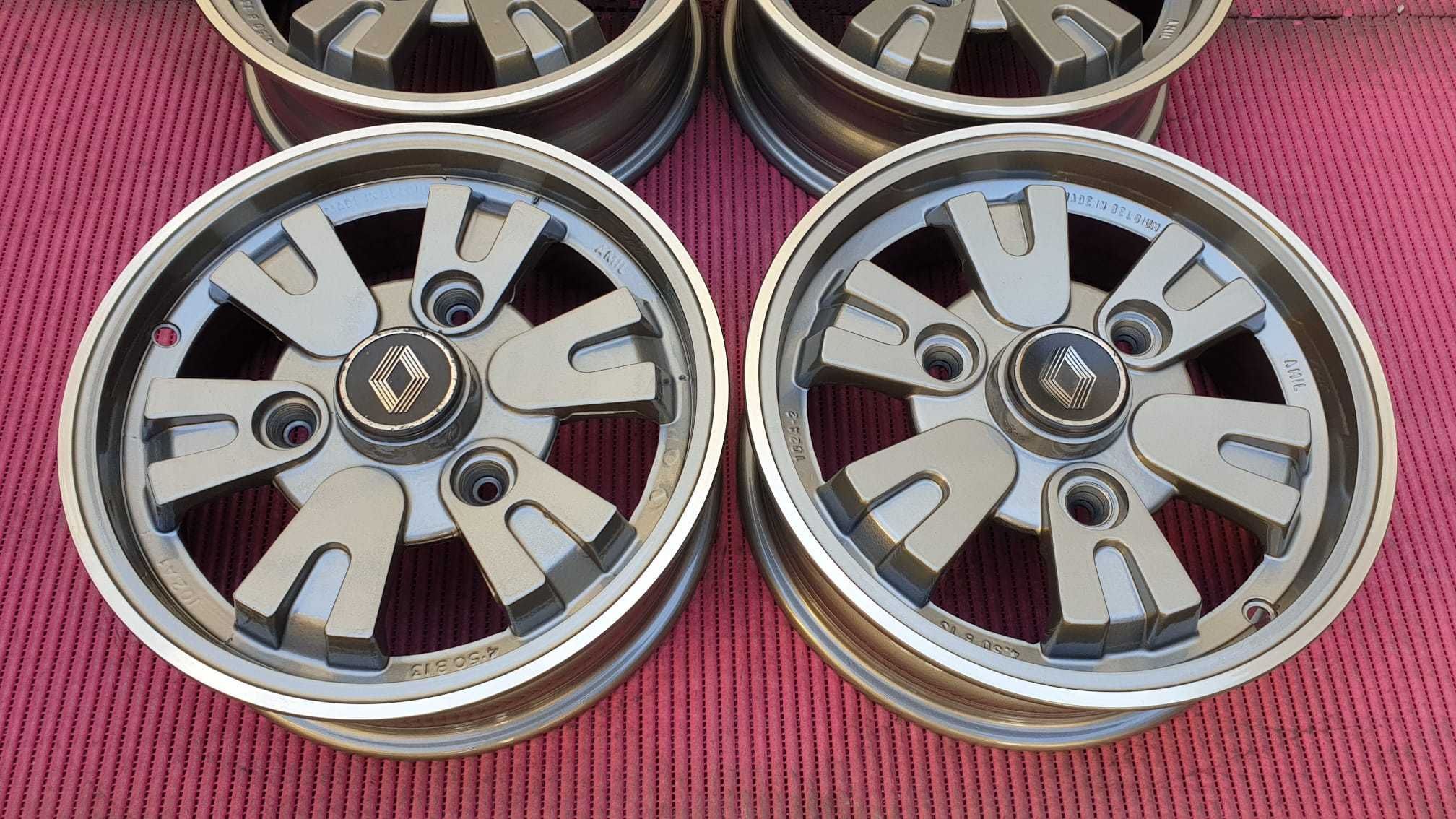 3790-Jantes 13 3x130 Originais Renault 5 tbm para 4L