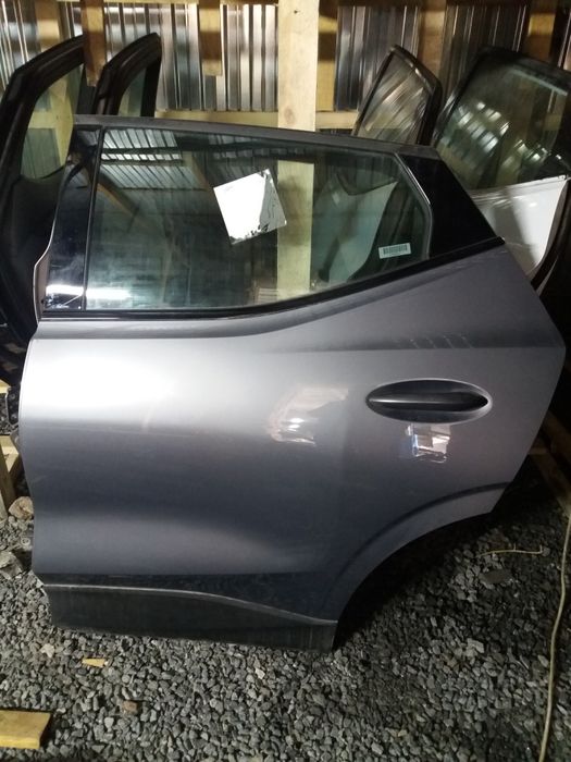 Дверки Chevrolet Bolt EUV 247f LT запчастини деталі шрот розборка