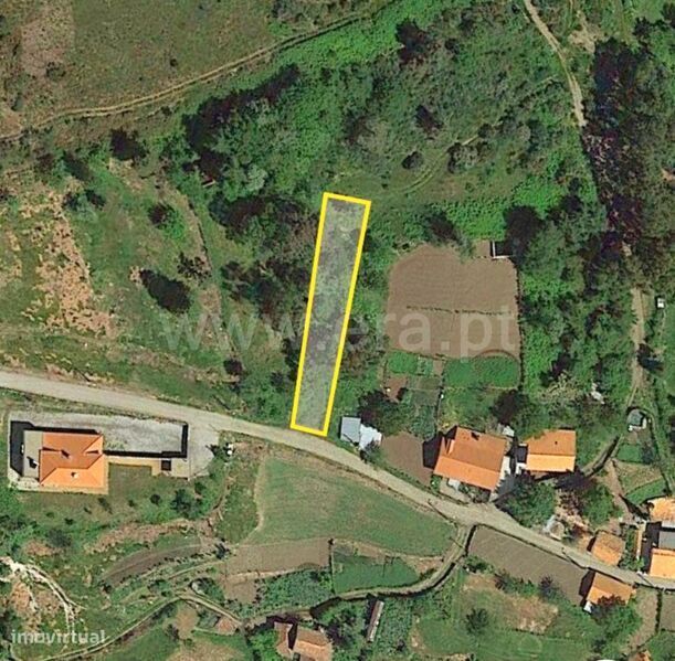 Terreno / Baião, Teixeira e Teixeiró